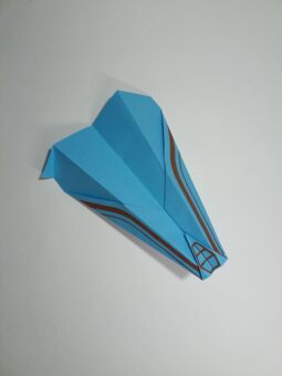 origami-tail-spin-airplane