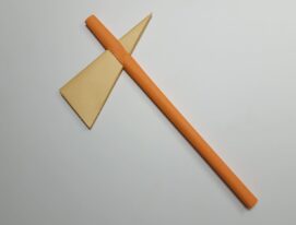 origami-tomahawk